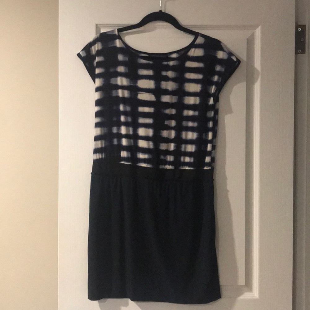 Worn once Armani Exchange dress! 👗